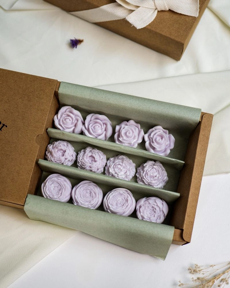 Winter Sun Signature Set: 12 Wax Melts | Wool & Clover