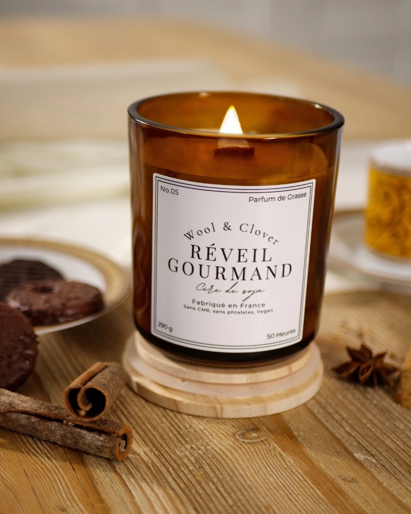 Vela Despertar Goloso - Fragancia de Pain au Chocolat | Wool & Clover