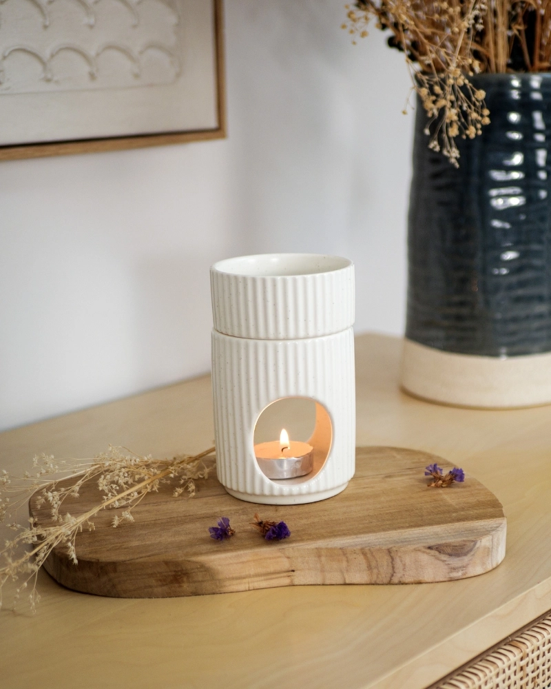 Brûle-Parfum Céramique Design - Blanc Cannelé | Wool & Clover