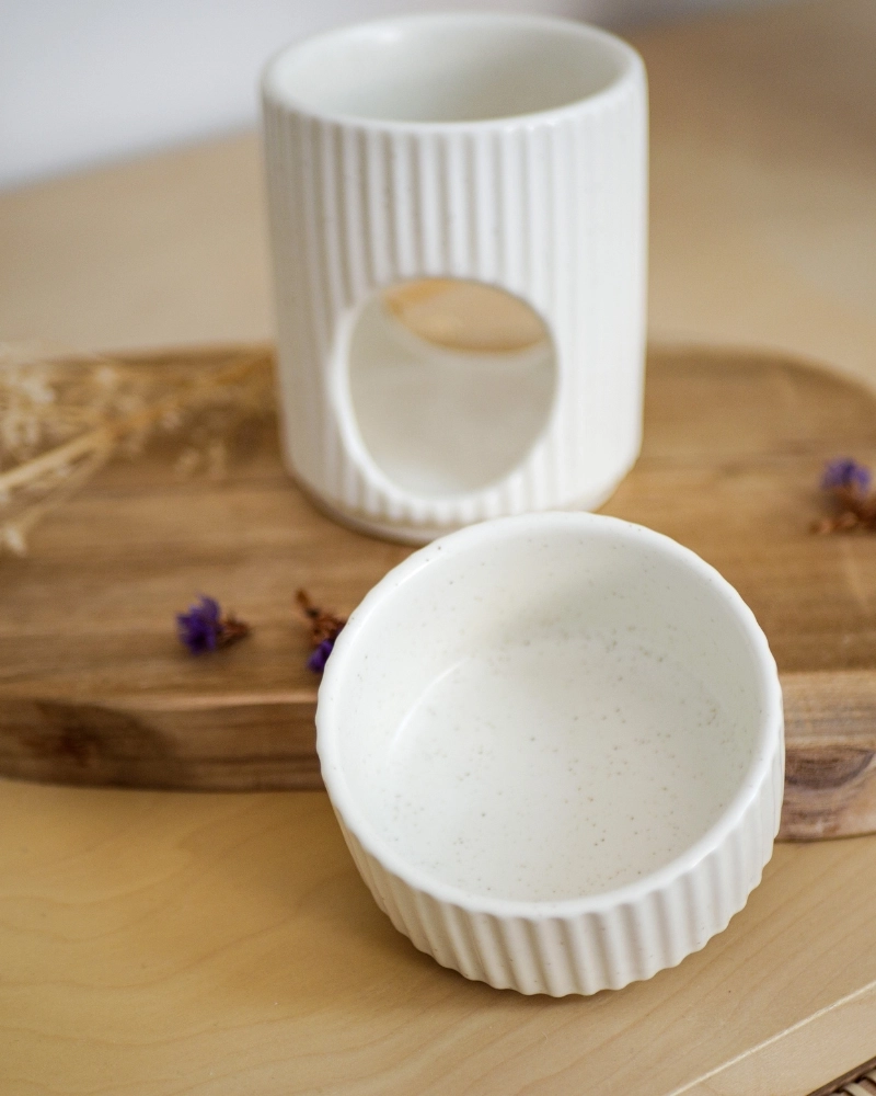 Scented Flowers Set & Ceramic Warmer | Wool & Clover